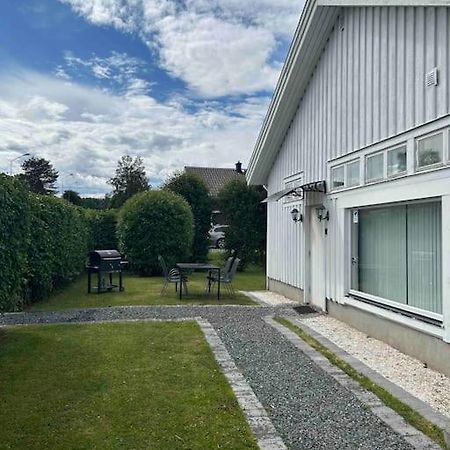 Studiolaegenhet I Hoega Kusten Ullanger Exterior foto